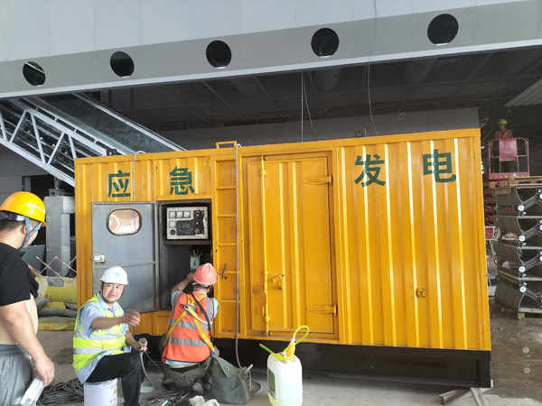 澄海怎样判断空气滤清器是否需要更换？