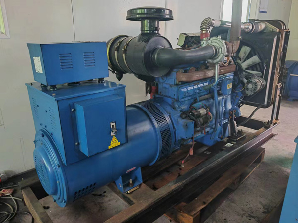 澄海100kW柴油发电机组使用多级机油有哪些优缺点？