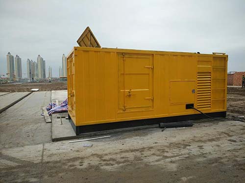 澄海合同中关于乙方责任导致工期延误的赔偿标准应该如何制定?